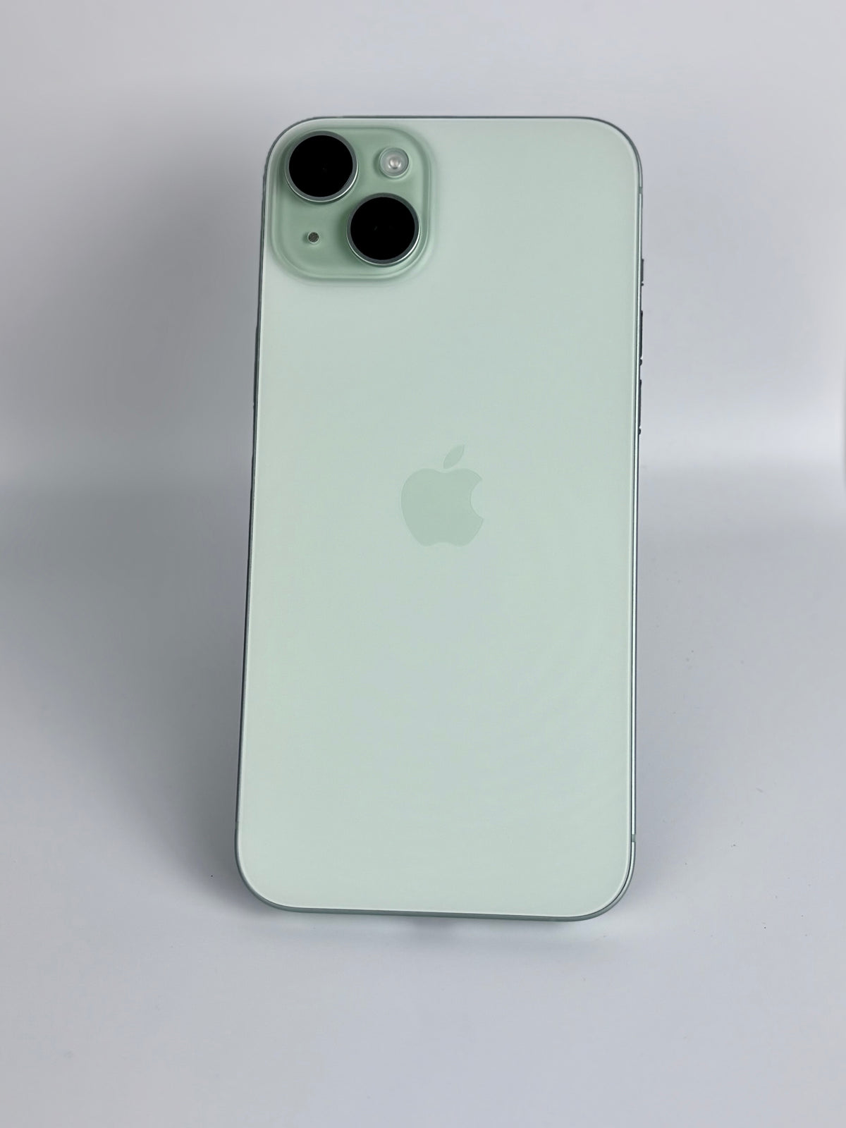 Apple IPHONE 15 PLUS – 128GB – GREEN – UNLOCKED – Pre-Owned