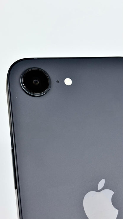 iPhone 16e in Black, rear camera close-up