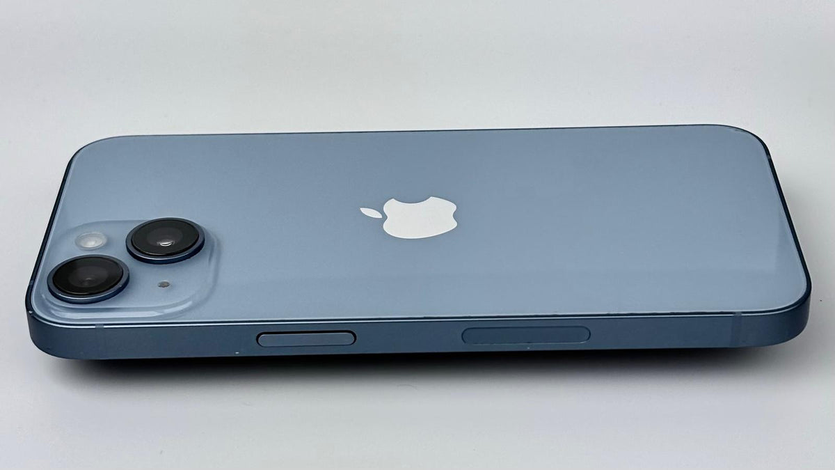 iPhone 14 in Blue, side edge